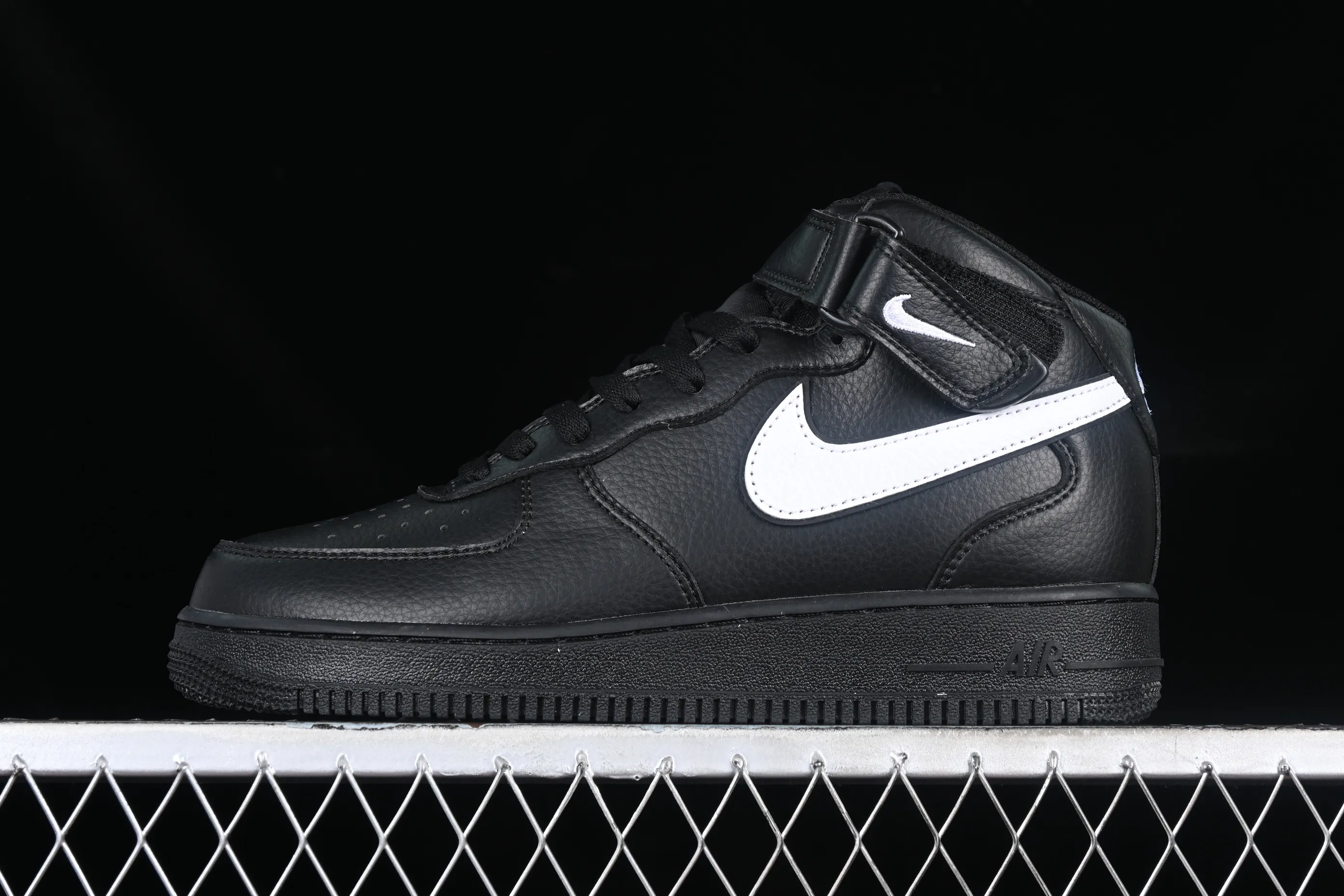 All categories Nk Air Force 1 Air Force series Nk Air Force 1 Mid Air Force mid-top Nk Air Force 1'07 Low Customized Air Force One mid-top casual sneakers CW2289-111